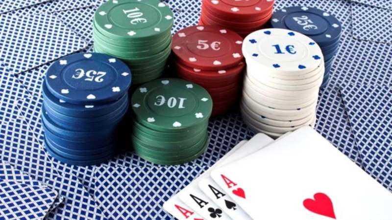 Giới thiệu cách chơi Poker 5 lá cơ bản