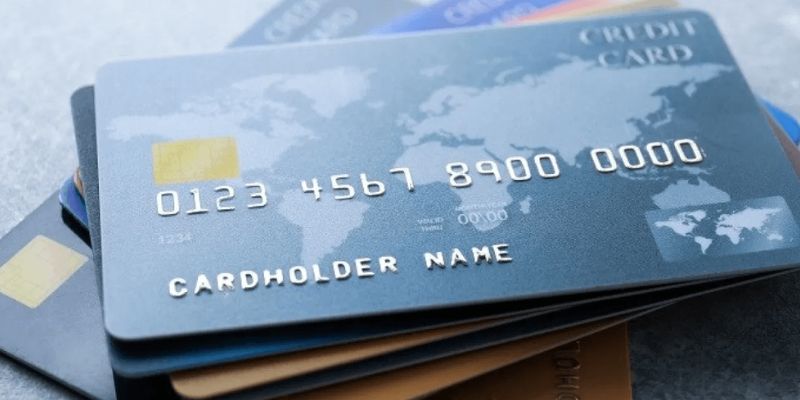 Lừa đảo bằng cách mở thẻ tín dụng hiện nay rất phổ biến 